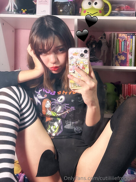 Millkyyy high quality model photos