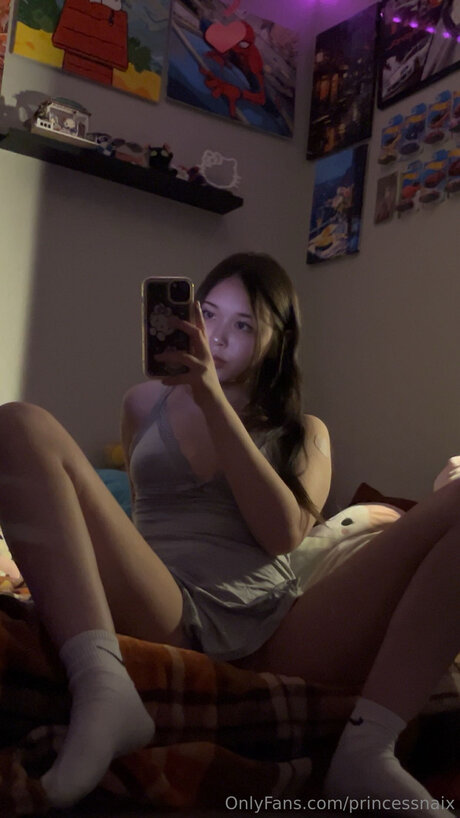 Princessnaix free model pics