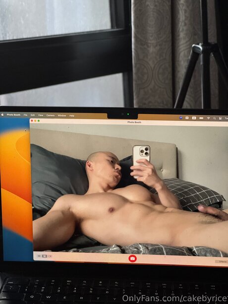 Cakebyrice star art photo