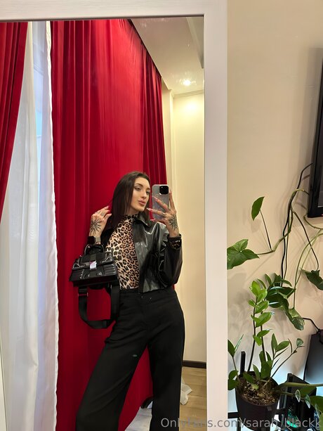 Sarah Blackk xxx star image