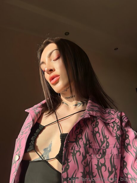 Sarah Blackk actress galleries