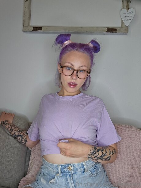 Julie Karkki high quality star pic