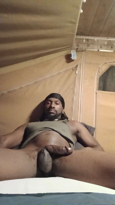 Kellzgang star free pics