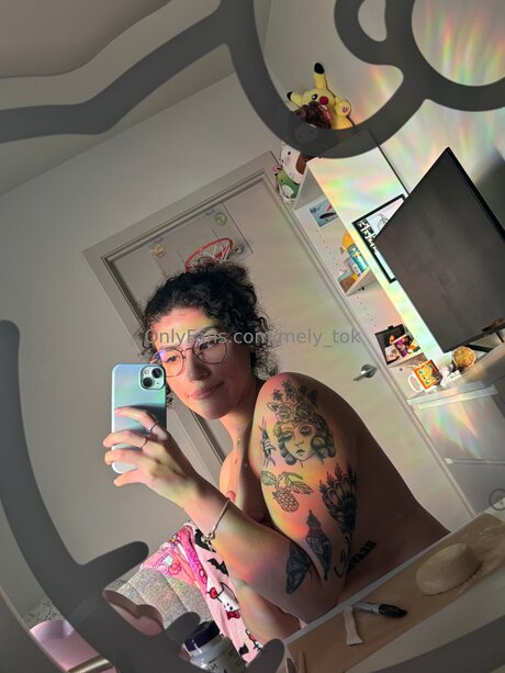 Mely Tok adult star photos