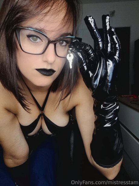 Mistresstam model hd picture