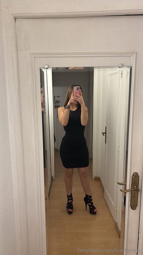 chubby emo onlyfans top image