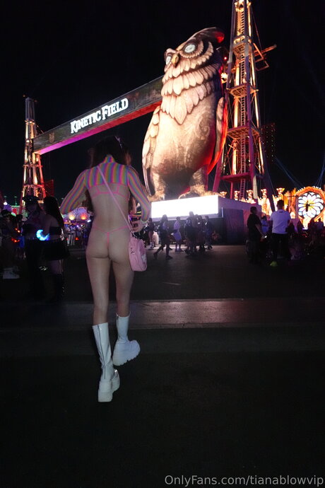 Tianablowvip sexy model photo