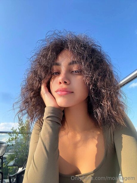 Moanagem hot pornstar galleries