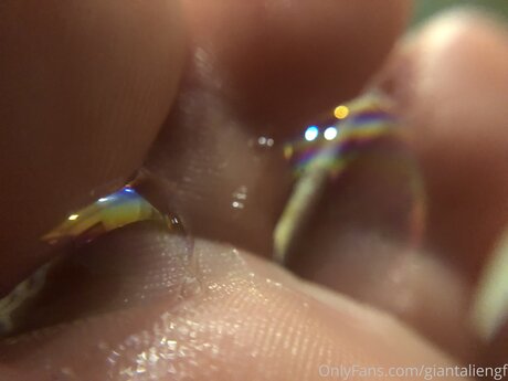 Giantaliengf model nice image