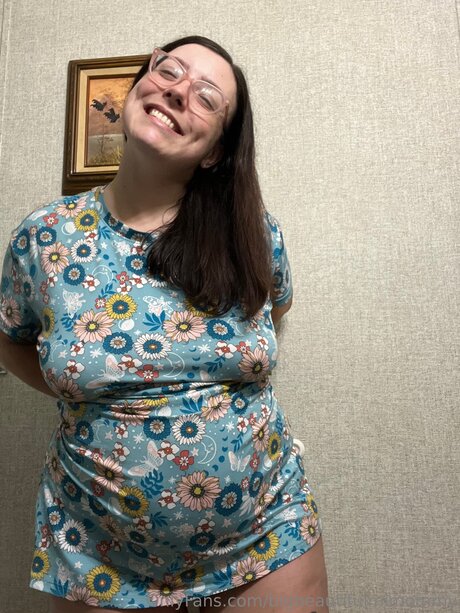 Bigbeautifulmimommy beautiful model picture