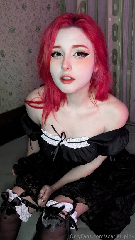 Scarlet Firefly model beautiful pics