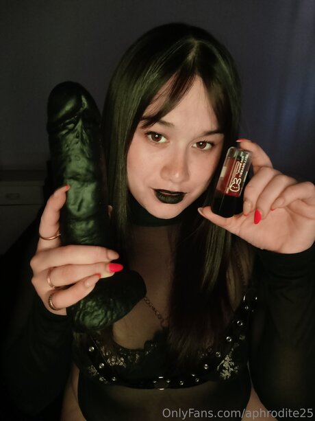 Aphrodite25 erotic star pic