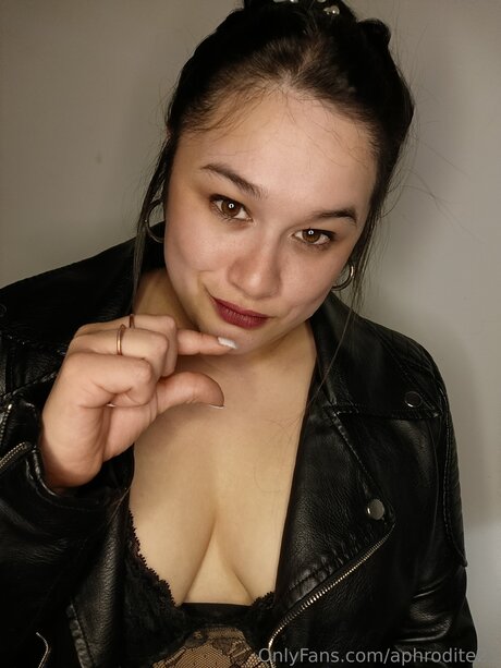 Aphrodite25 star exclusive img