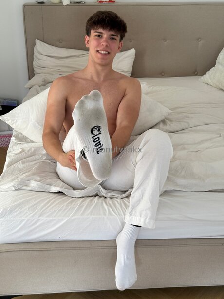 Its Leonardo hot actress archive