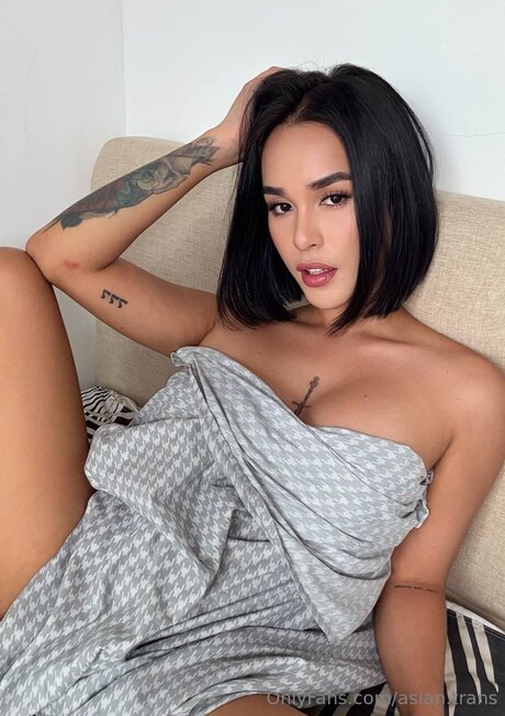 Asian Trans star xxx pics