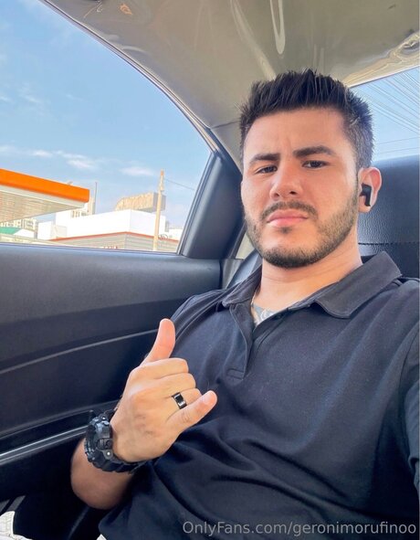 Geronimorufinoo exclusive model picture