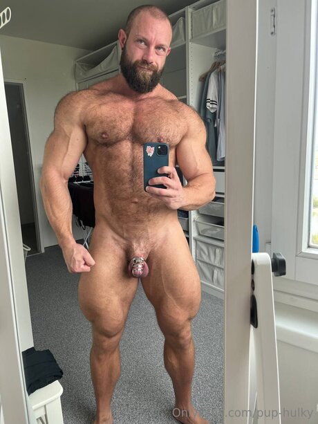 Pup Hulky perfect pornstar photo