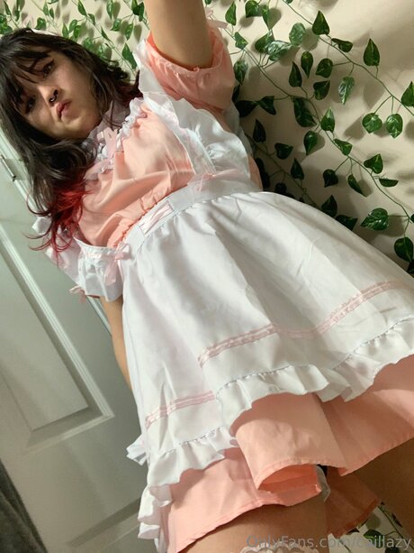 Caillazy nudes model pictures