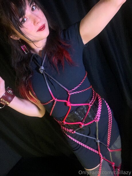 Caillazy pretty model photos