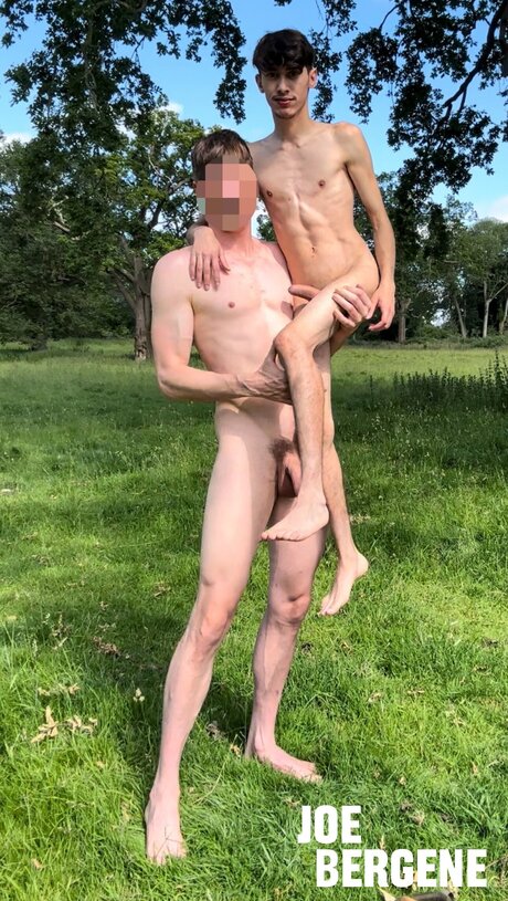 Joebergene art star photo