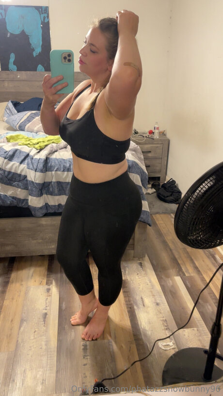 Phatazzsnowbunny96 pornstar beautiful pic