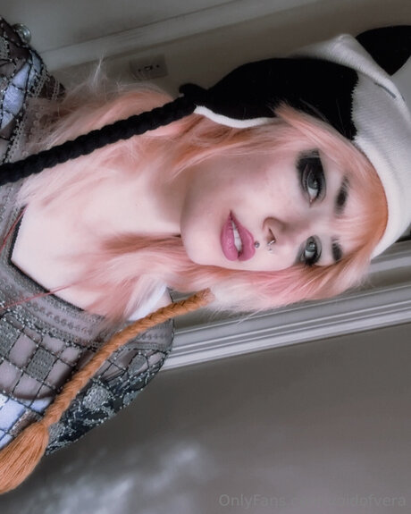 Voidofvera adult actress image