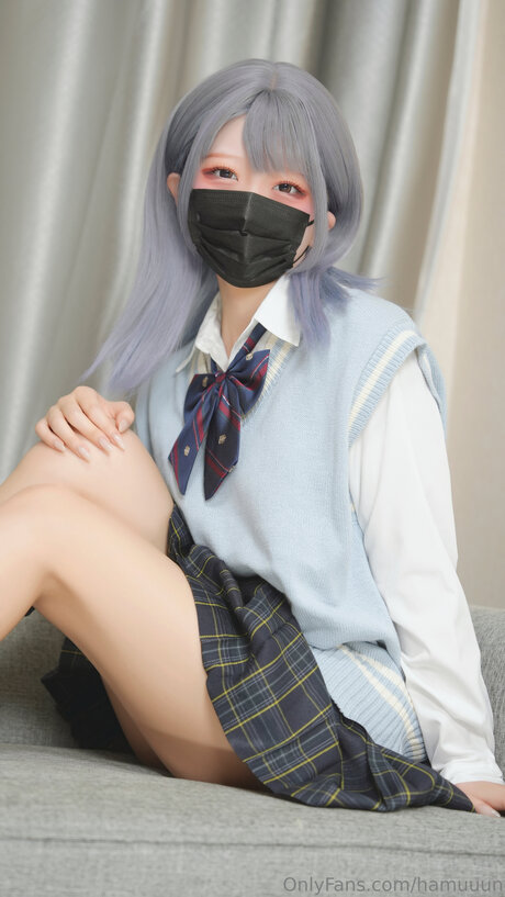 Hamuuun pornstar erotic gallery