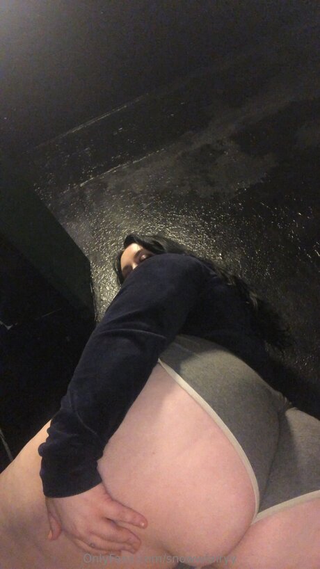 Snowwfairyy model high quality archive