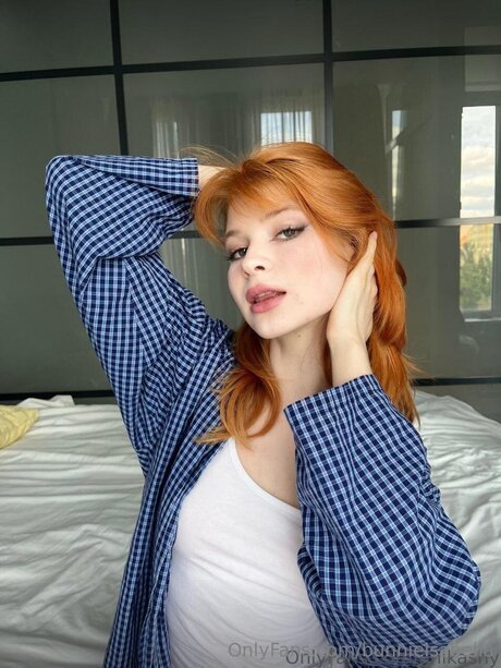 Bunnieisabella pretty pornstar pic