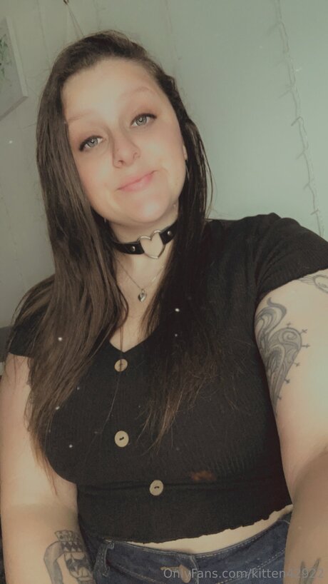 Kitten42922 xxx pornstar pic
