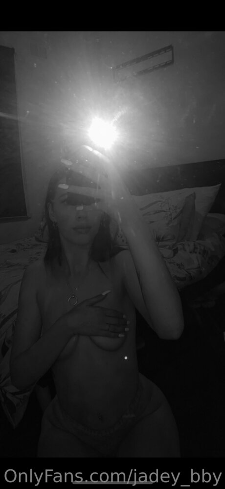 Jadey Bby adult model pic