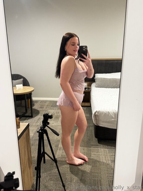 Holly X Star free model img