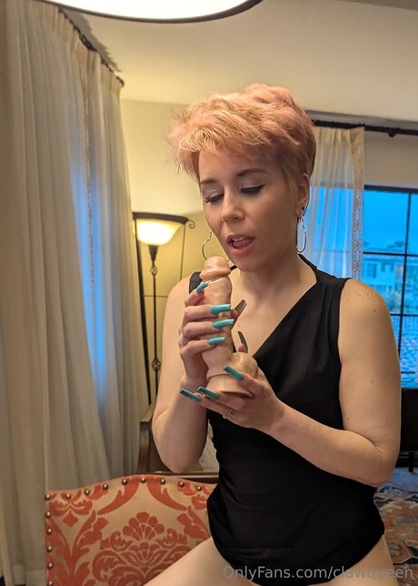 Clawqueen star beautiful archive