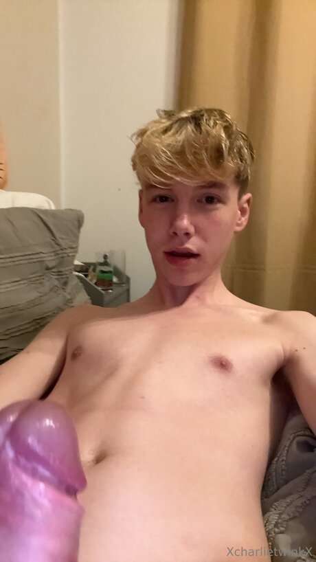 Xcharlietwinkx pornstar nude archive