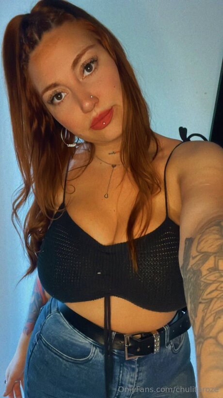 Juliadivine best model picture