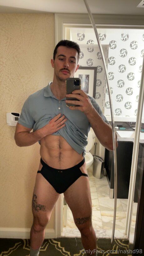 Nashd98 pornstar nude pic