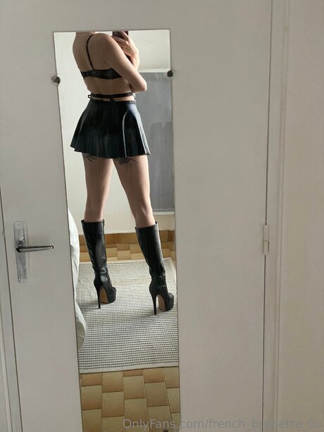 French Brunette 0o hd actress galleries