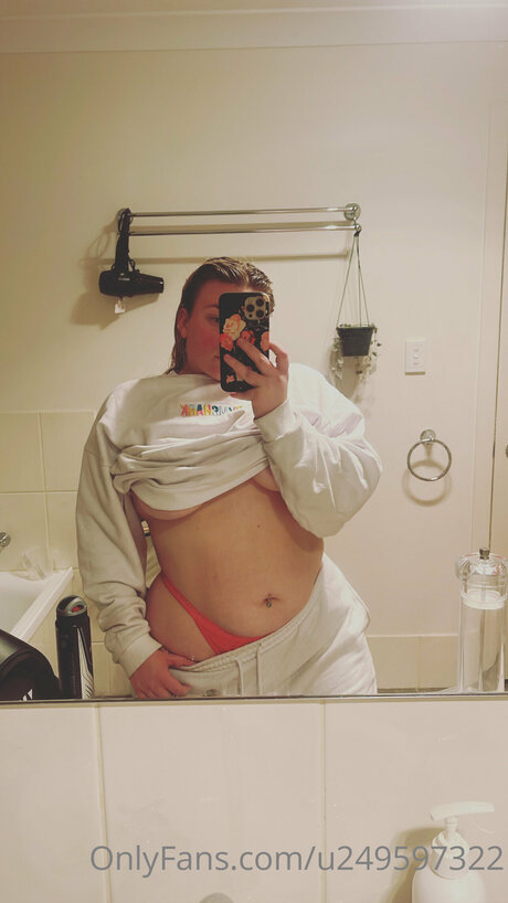 U249597322 art pornstar pic