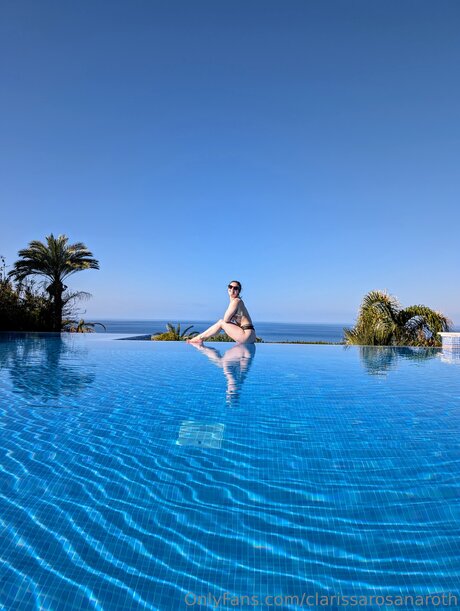 Clarissarosanaroth model free picture