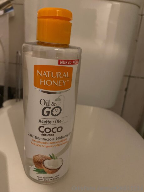 A Tua Ruiva Tuga adult model photo