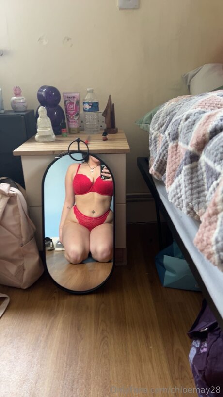 Chloemay28 star top gallery