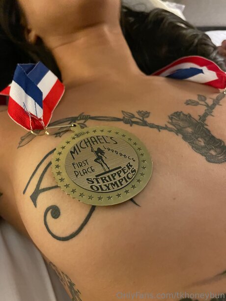 Tkhoneybun pornstar perfect archive