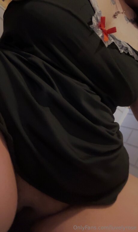 Luvelyrose nice model pic