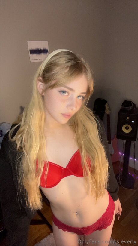 Ts Everly star naked photos