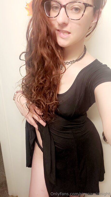 Sirenamidnight high quality pornstar pic