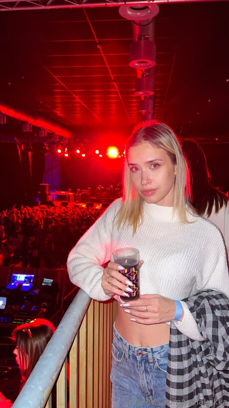 Yanakokka porn actress gallery