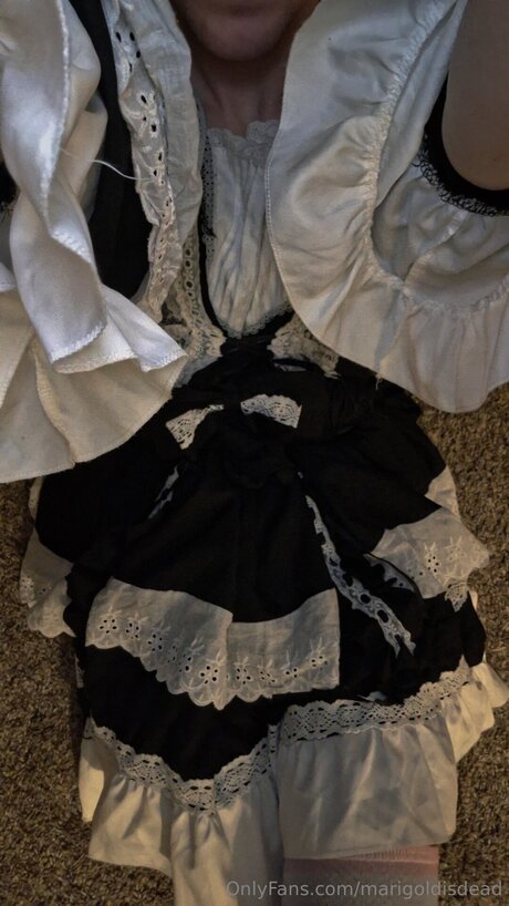 Marigoldisdead sexy actress galleries