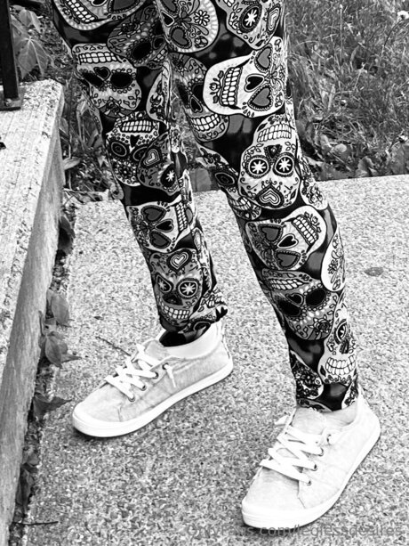 Leglessdesires high quality actress img