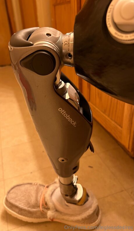 Leglessdesires best actress pic