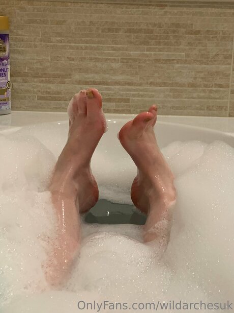 Wildarchesuk sexy model archive